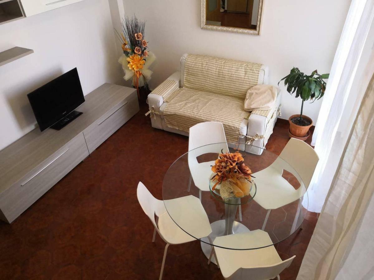 Home Holidays Pisa Exterior photo